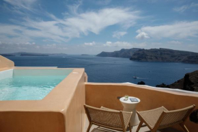 Annouso Villa with Hot Tub by Caldera Houses